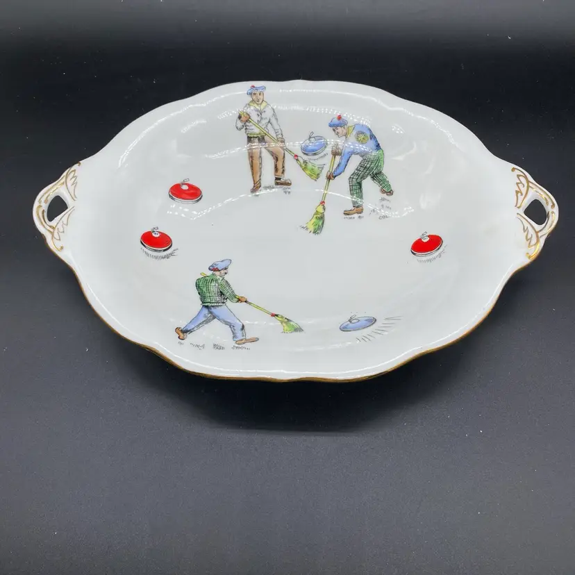 #4813c Royal Grafton Curling Cup Fine English Rare Pieces Shallow bowl -