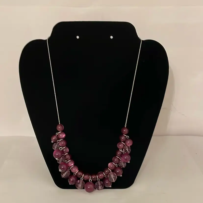 #514 Silver Purple Plastic Bead Necklace