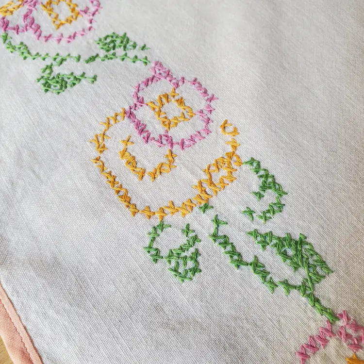 Floral Embroidered Runner with Peach Trim