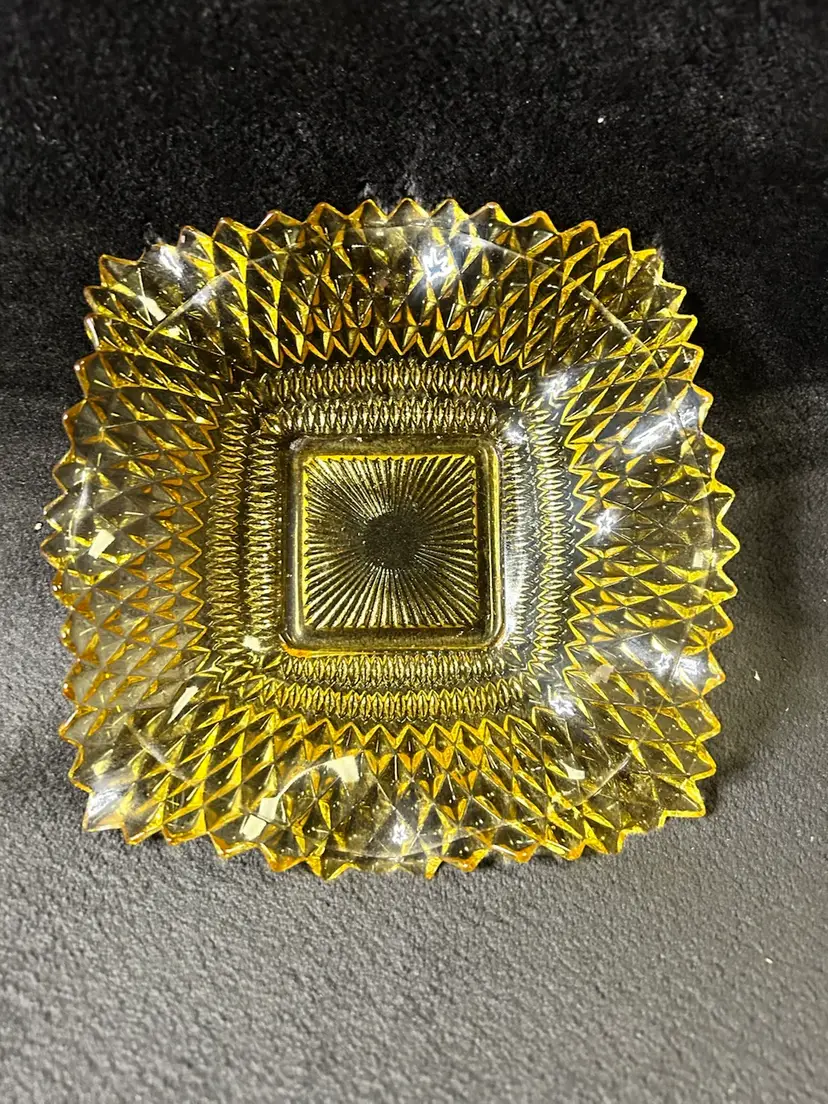 Vintage Indiana Glass Amber Diamond Point Ruffled Edge Trinket Candy Dish