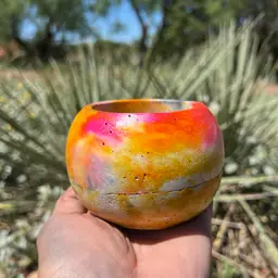 2.95” Neon Rnbw Globe Concrete Planter