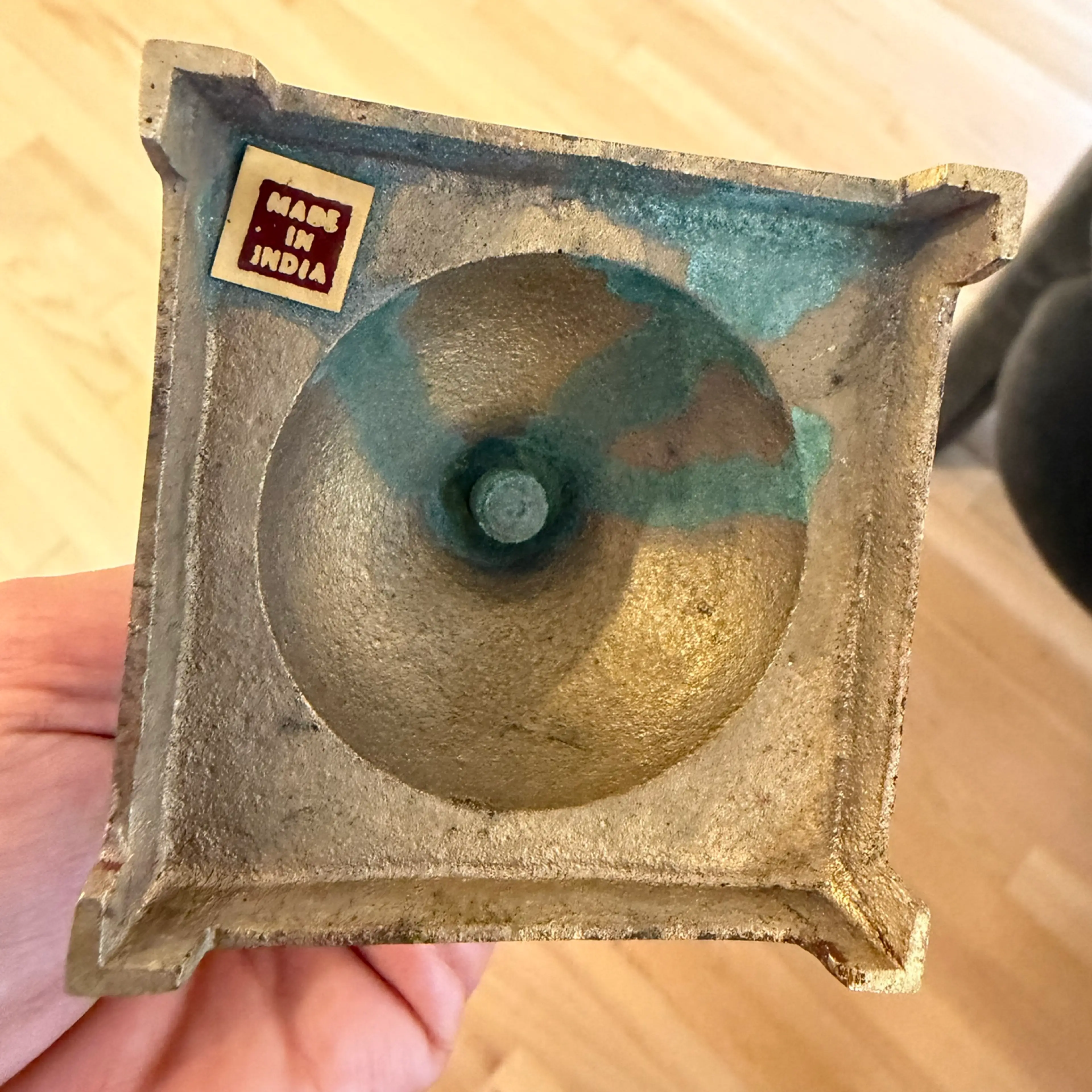 Image 3 of 3