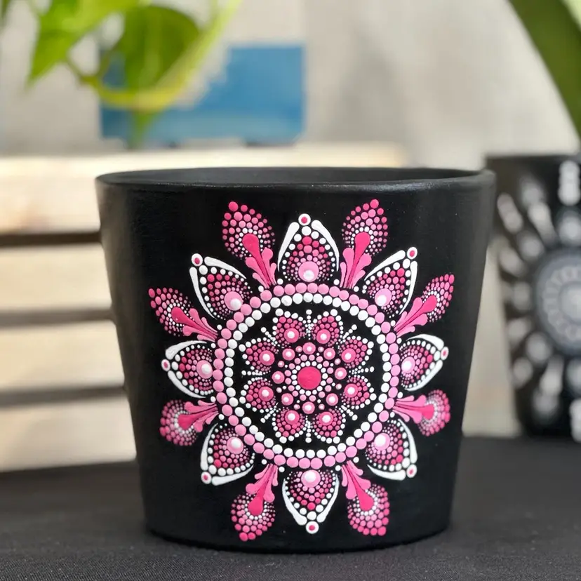 PRE-ORDER 4.7 inch terracotta pot (4.7 x 4.25) black/hot pinks