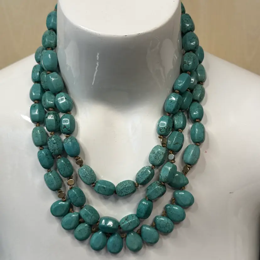 Silpada Sterling 925 Turquoise Howlite 3 Strand "Drops of the Ocean" Necklace