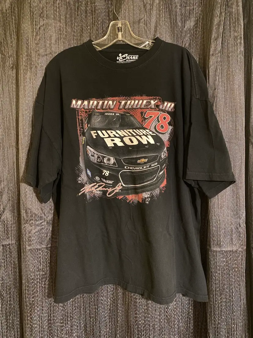 NASCAR Chase Men's Size 2XL Black #78 Martin Truex Jr. Short Sleeve T-Shirt