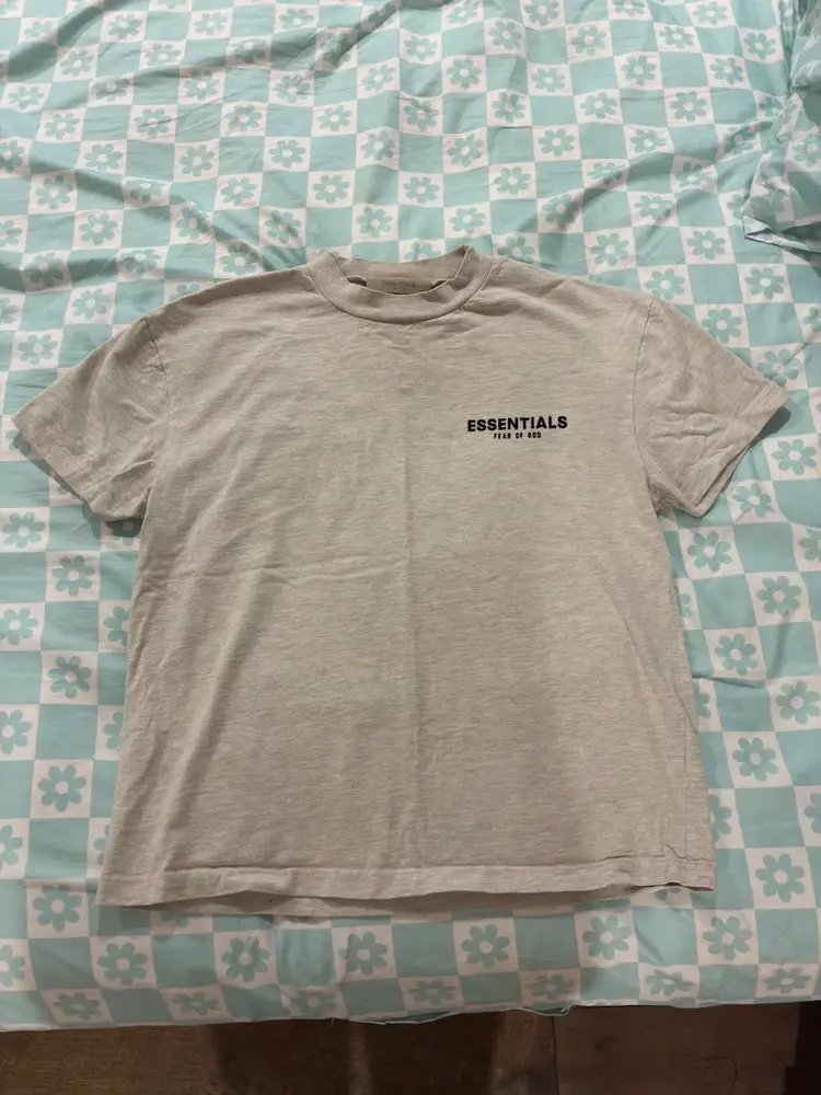 Pre Loved XS Essentials Fear Of God Tee