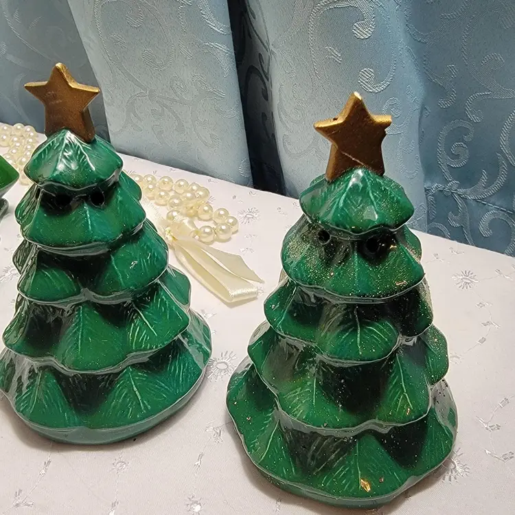 Vintage Christmas Tree Napkin Ring Set With Salt And Pepper Shaker