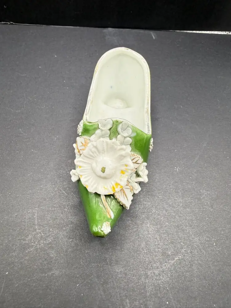 Porcelain Shoe Green Floral