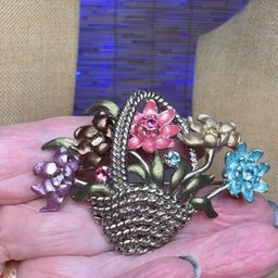 #266 AM Jewelry Jar (10/25)