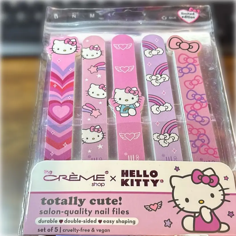 The Creme Shop X Hello Kitty Totally Cute Salon – Quality Nail Files Durable. Double Sided. Easy Shaping Set Of Five Cruelty Free And Vegan.