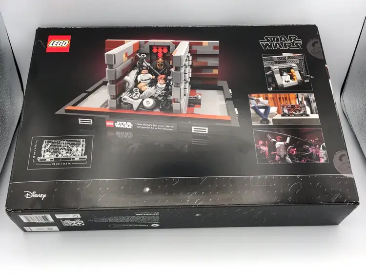 LEGO Star Wars 75339 Death Star Trash Compactor Diorama. NEW/SEALED/IN HANDS