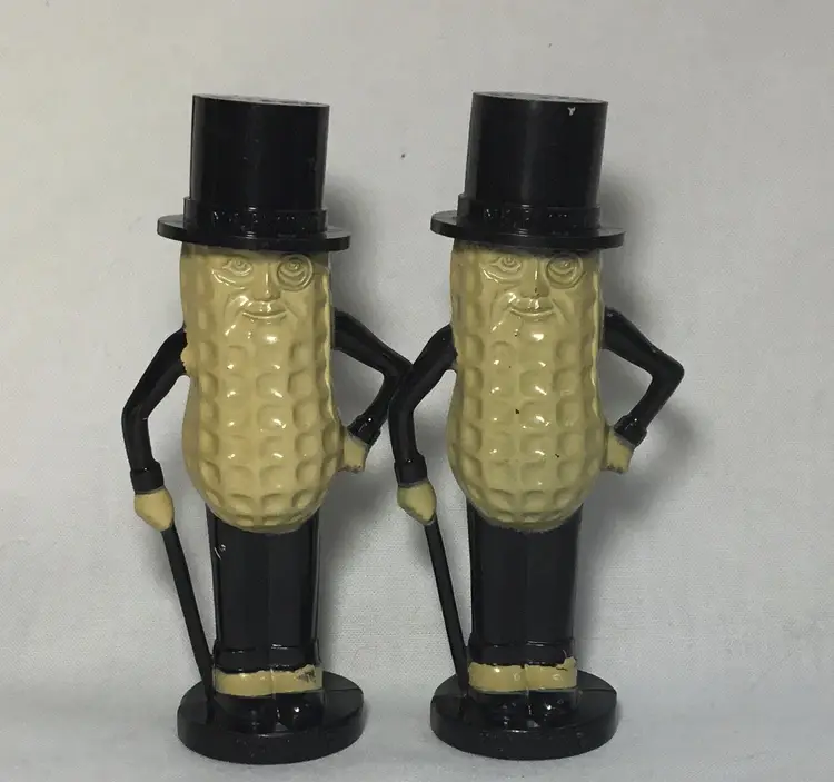 Salt & Pepper shakers, Planters Mr. Peanut, plastic, 4 inches
