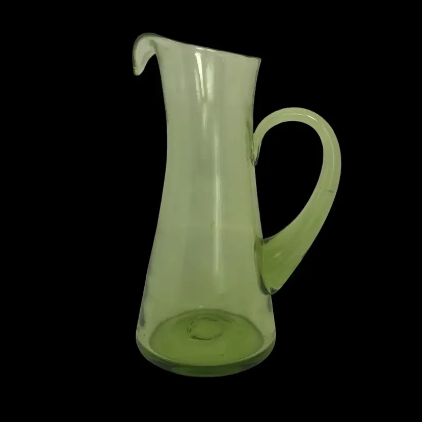 BARWARE Green Glass Pitcher Carafe MCM Vintage Handblown Lg Pontil 7.5"H Excellent Cond