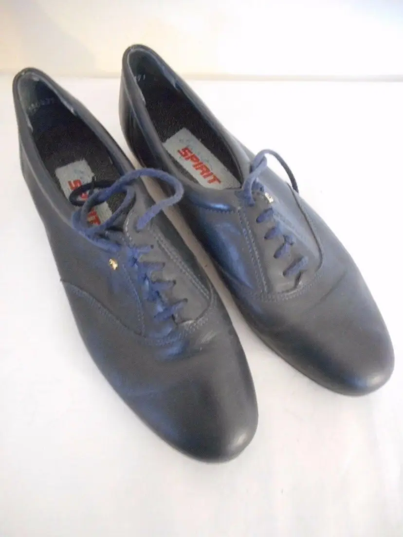 Easy Spirit Motion navy blue leather oxfords flats walking shoes Size 7.5 4 A