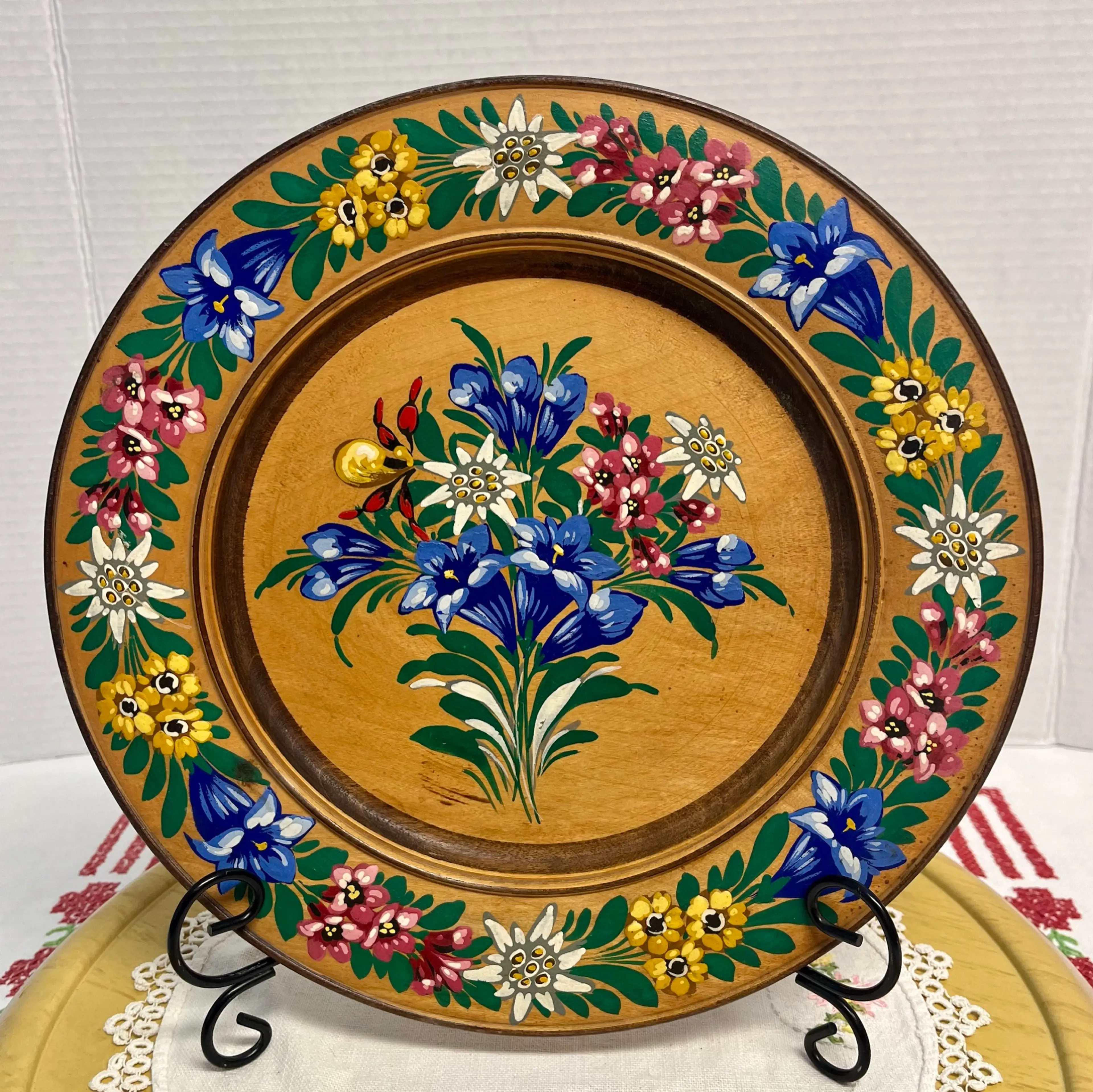 Image 2 of 16