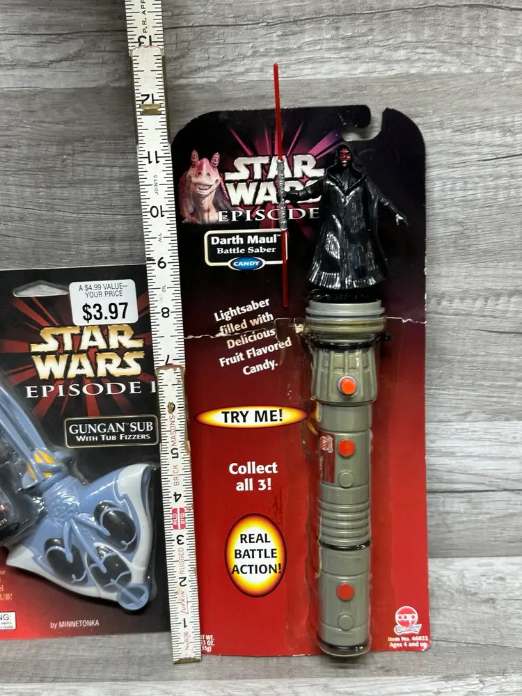 Star Wars The Phantom Menace Darth Maul Battle Saber & Spin Pop NEW