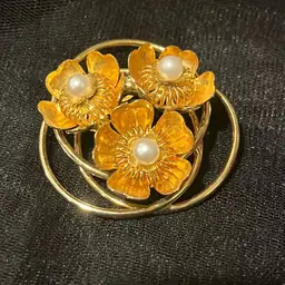 07. Triple Ring Dogwood Flower Faux Pearl