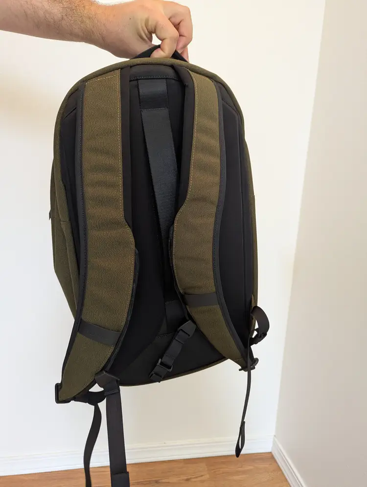 Alpaka Metro Pro - Green Axoflux 600D