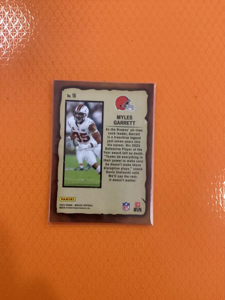 2024 Panini Mosaic - Notoriety #16 Myles Garrett