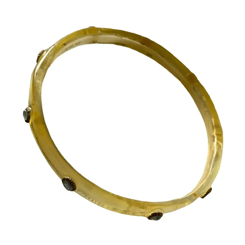 Vintage Jelly Look Acrylic Bracelet Bangle With A Glossy Honey Color With Silver Tone Rhinestone Inlay Finish Semi-translucent 