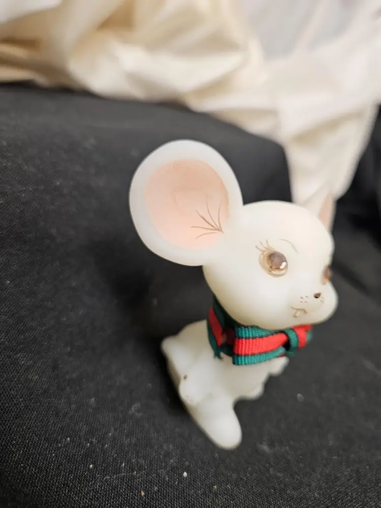 Fenton white Satin Christmas Mouse - signed