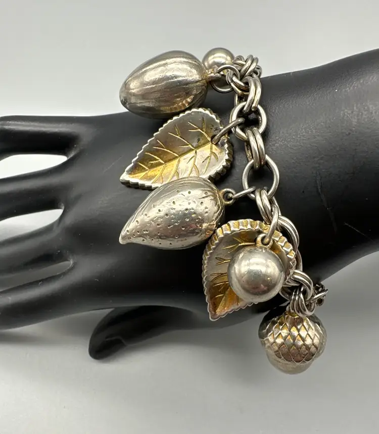 Vintage Chunky Bracelet 1950s With Leaf Acorn Peanuts Walnuts Mix Silver Tone