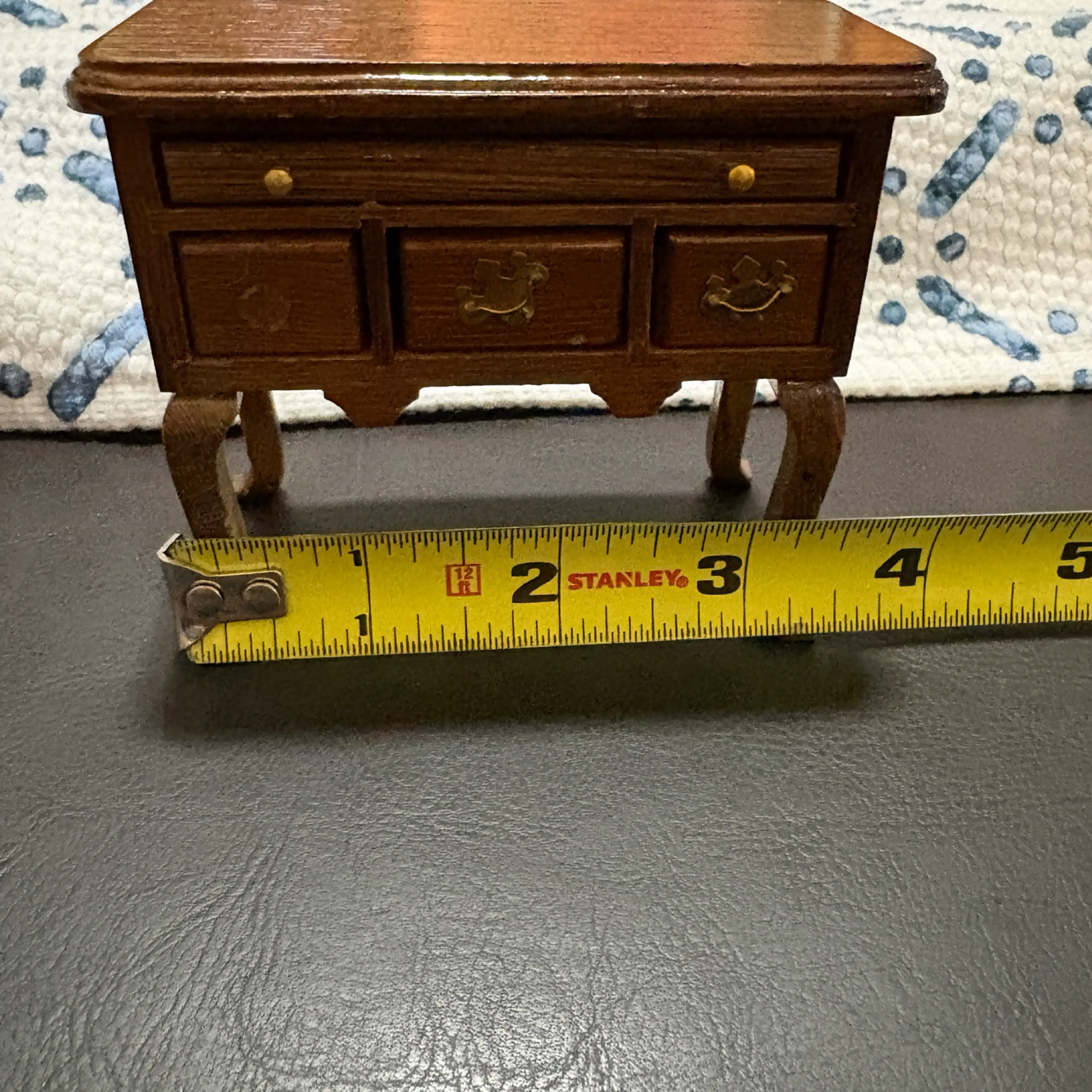 Image 4 of 5