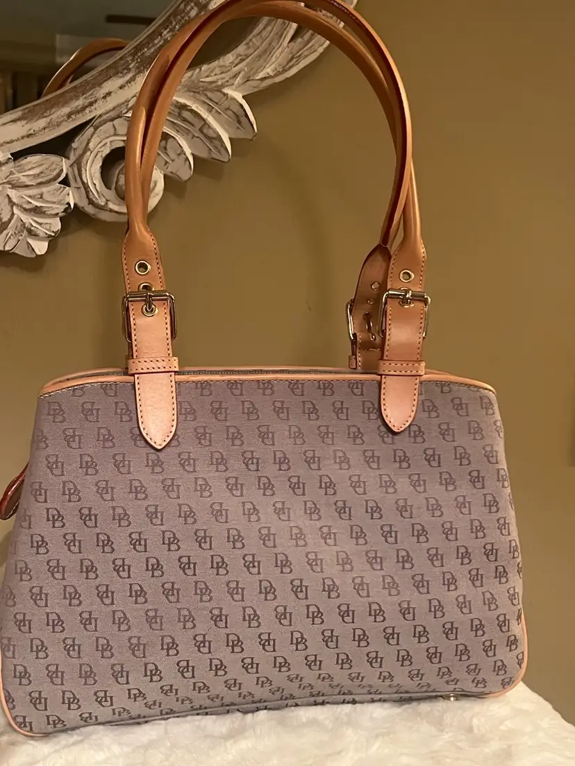 Dooney & Bourke ShoulderBag