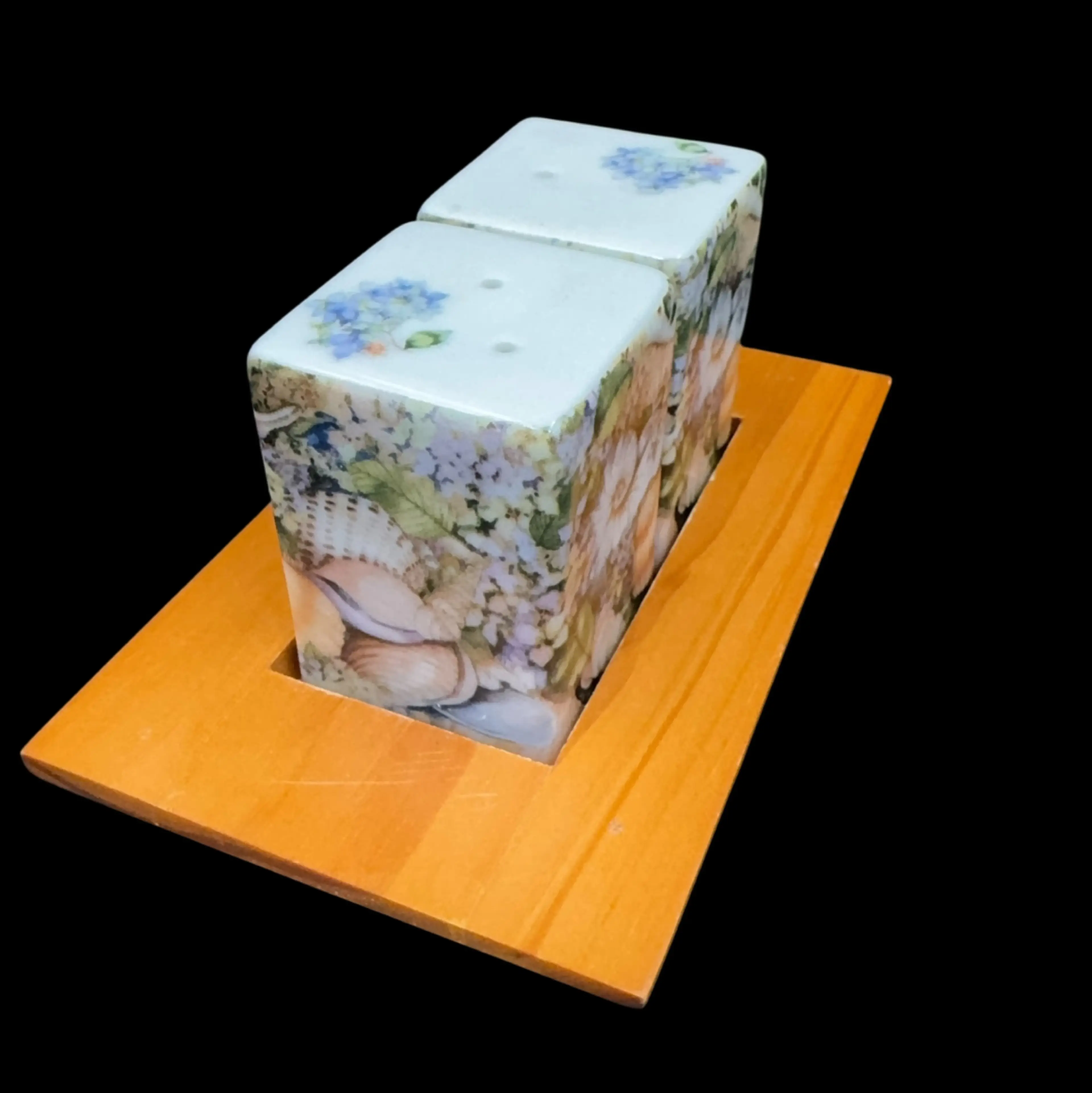 Image 3 of 8