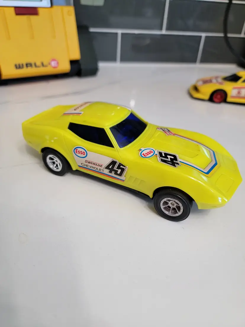 Corvette Friction push racecar