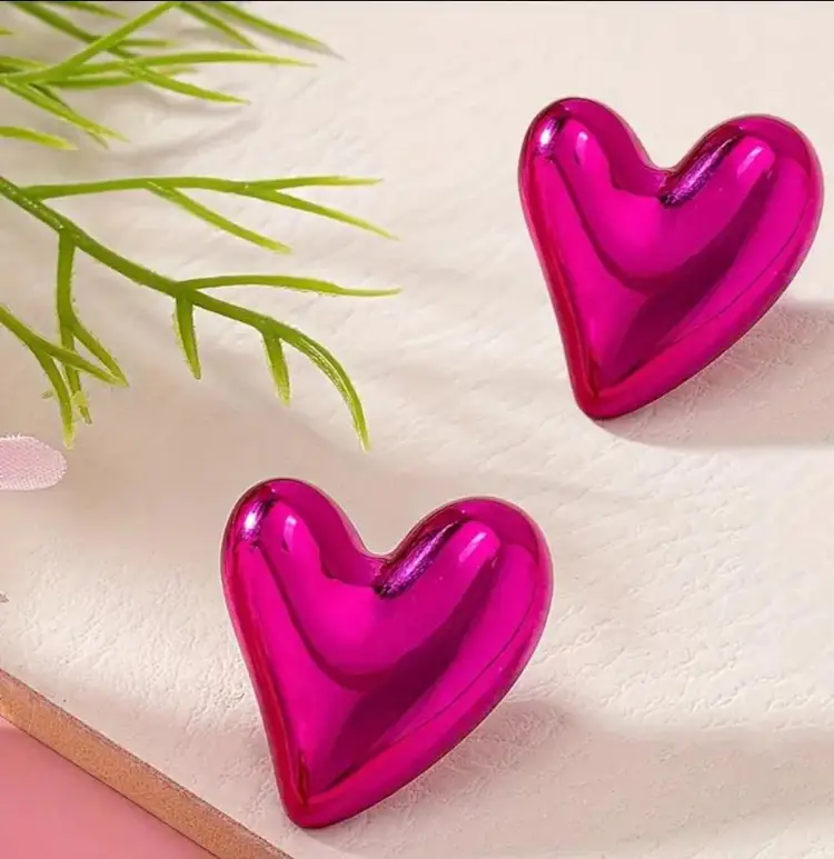 BETSEY JOHNSON PINK PUFF STUD EARRINGS NWOT