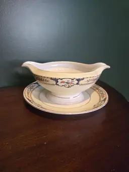 Thomas “Golden Pheasant” Gravy Boat with Attached Underplate