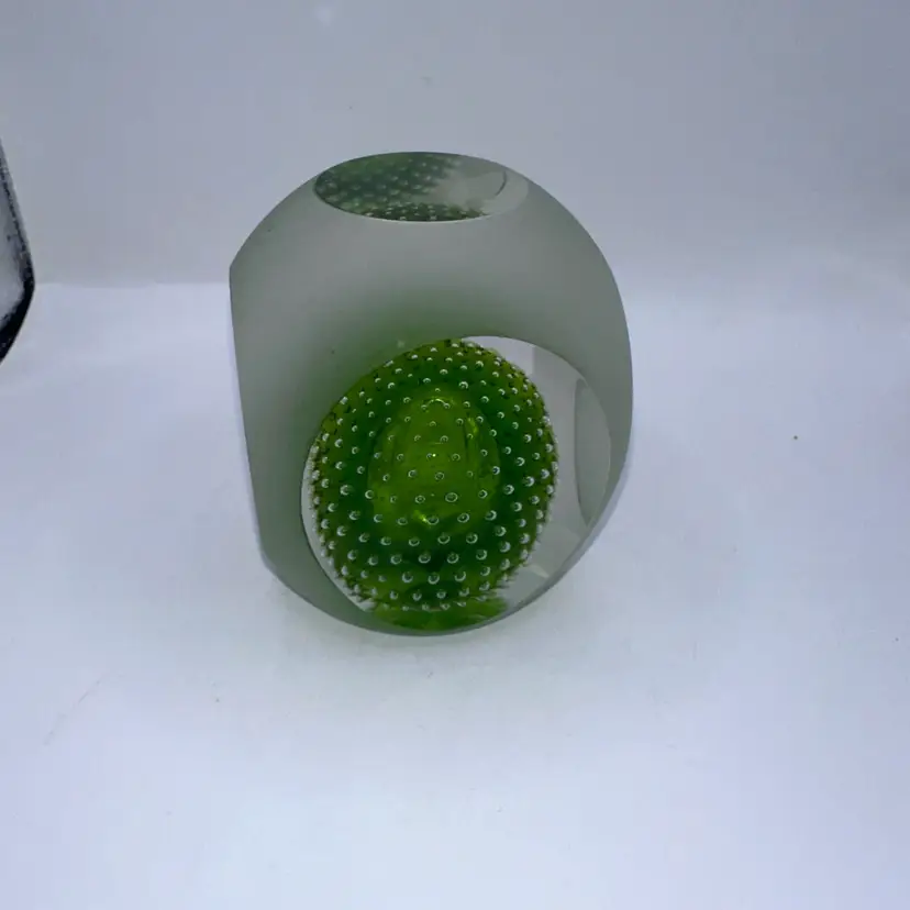Rare Vintage Viking Controlled Green Bubble Art Glass Paperweight