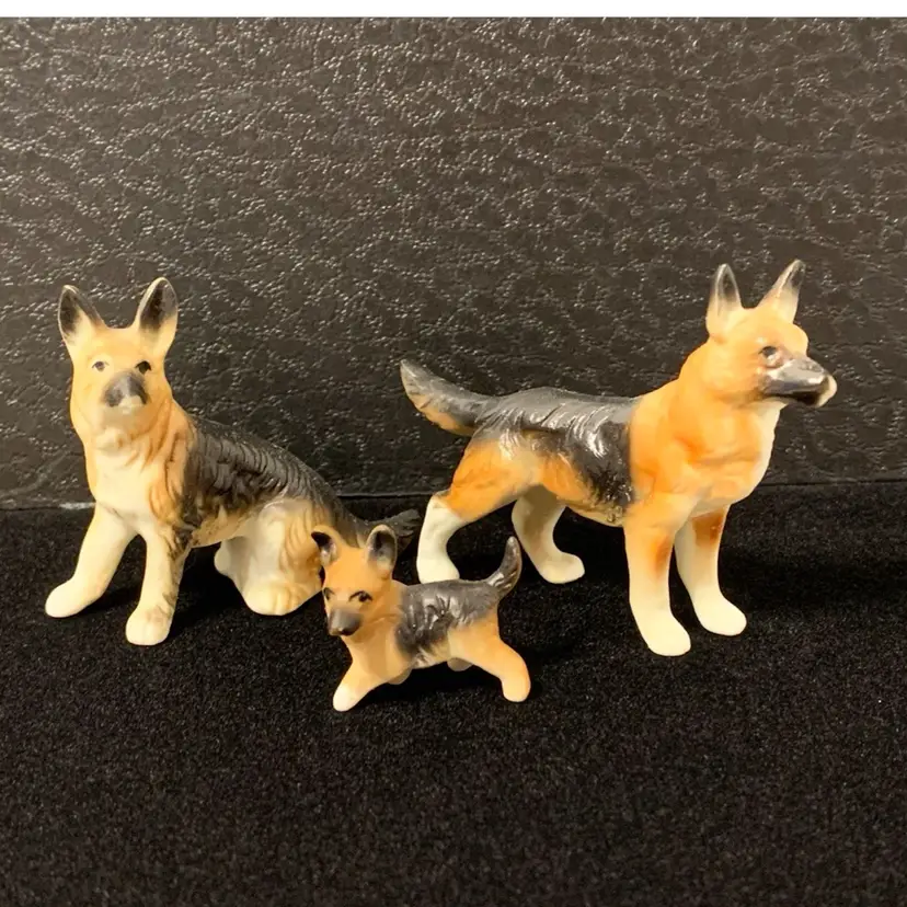 VTG Bone China Japan 3 pc German Shepherd Figurine Family 
