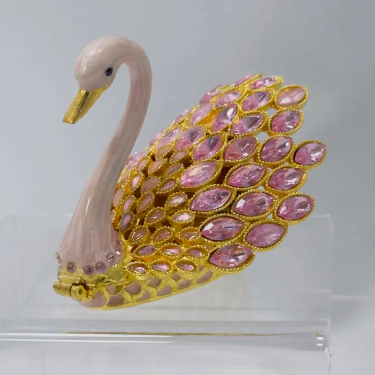 #1796 Enameled Pink Bejeweled Swan Trinket Box Hinged Lid w gold Tone Finish