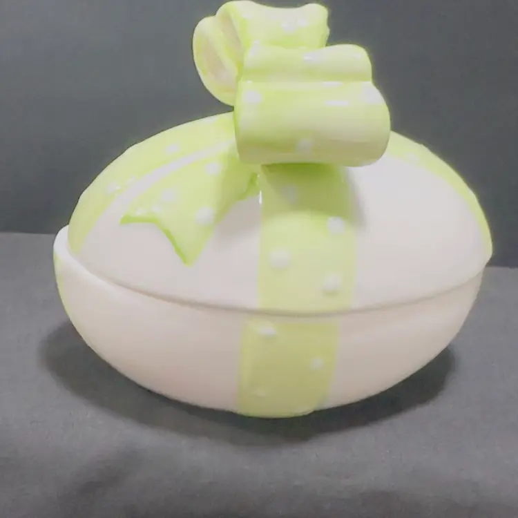#1399 Hermitage Pottery Two Piece Egg Dish With Green Bow