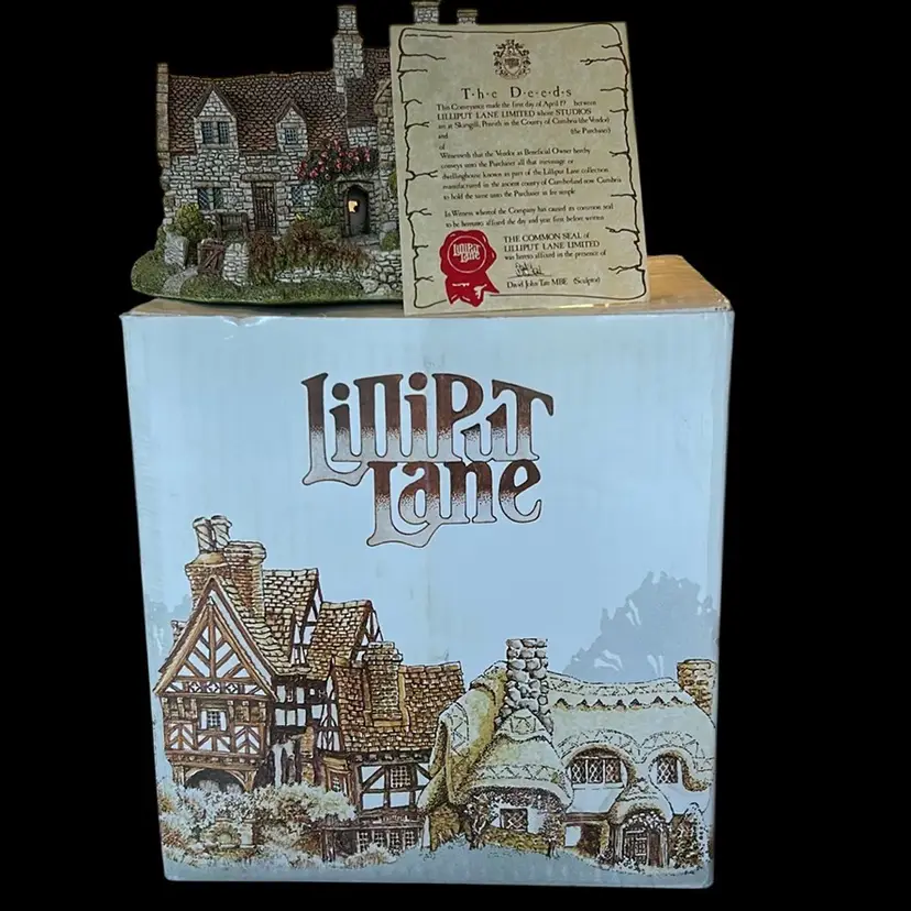 1991 Lilliput Lane “Armada House”