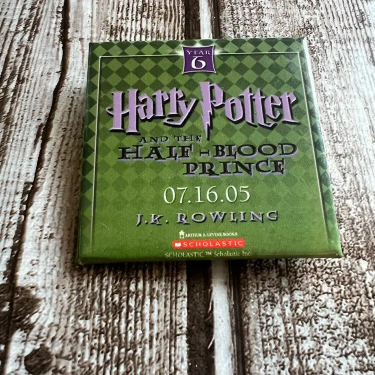 Harry Potter And The Half-Blood Prince Book Release Lapel Hat Pin