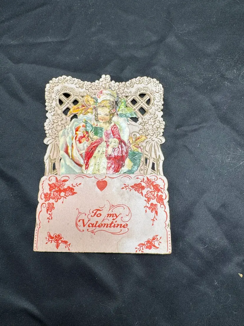 VTG Die Cut Valentines Day Pop Up Card