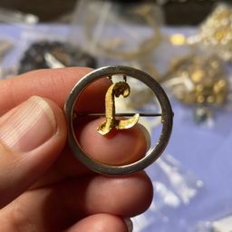 L Brooch Gold Tone