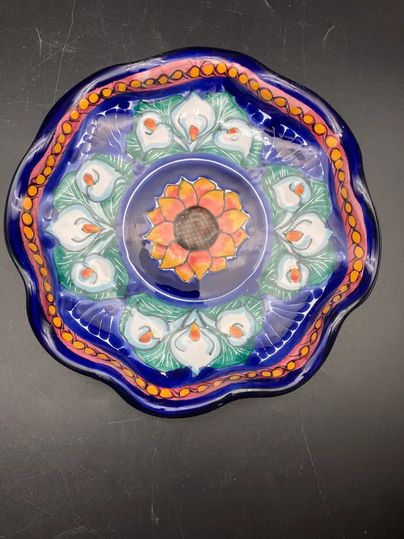 BIN - Mexican Talavera Colorful Floral Hand Painted Wavy Plate Signed Tola Soledad, Puebla, MEX. 8”