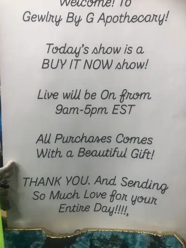 Browse around While I’m Out Thrifting/ Restock! ♥️♥️♥️