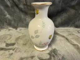 Vintage Japan Porcelain “Light Flower Kakumo” Flower Bud Vase Butterfly Floral