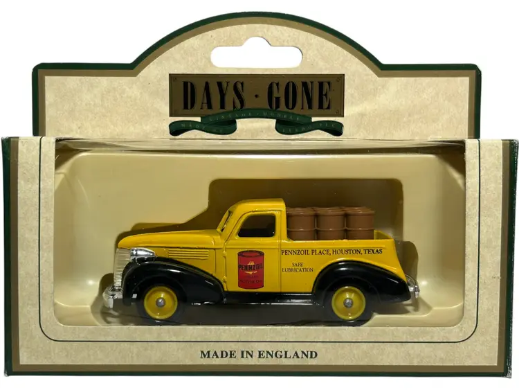 Lledo Days Gone Die Cast Trucks Pennzoil & Mobil Oil NIB Made In England