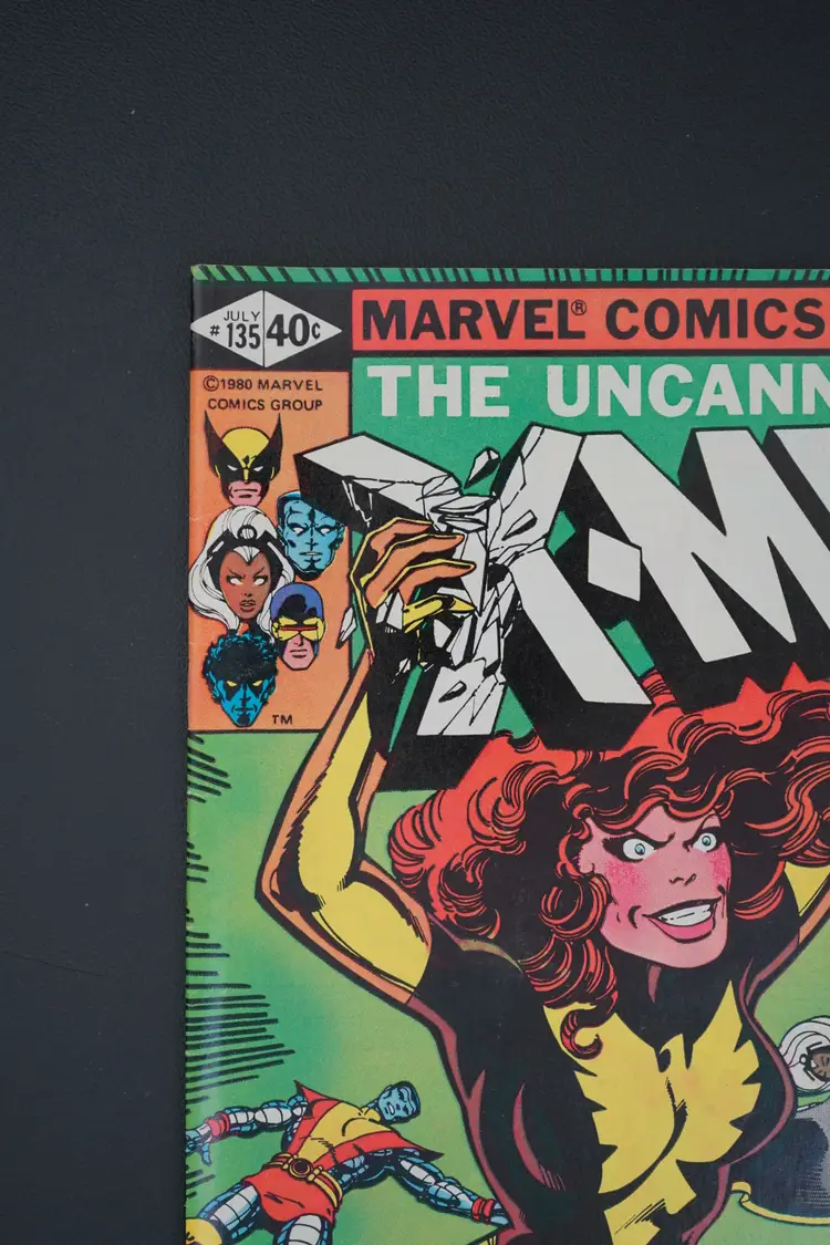 The X-Men #135 (Marvel July 1980) 2nd Appearance of Dark Phoenix (Jean Grey)he X-Men #135 (Marvel July 1980) 2nd Appearance of Dark Phoenix (Jean Grey)