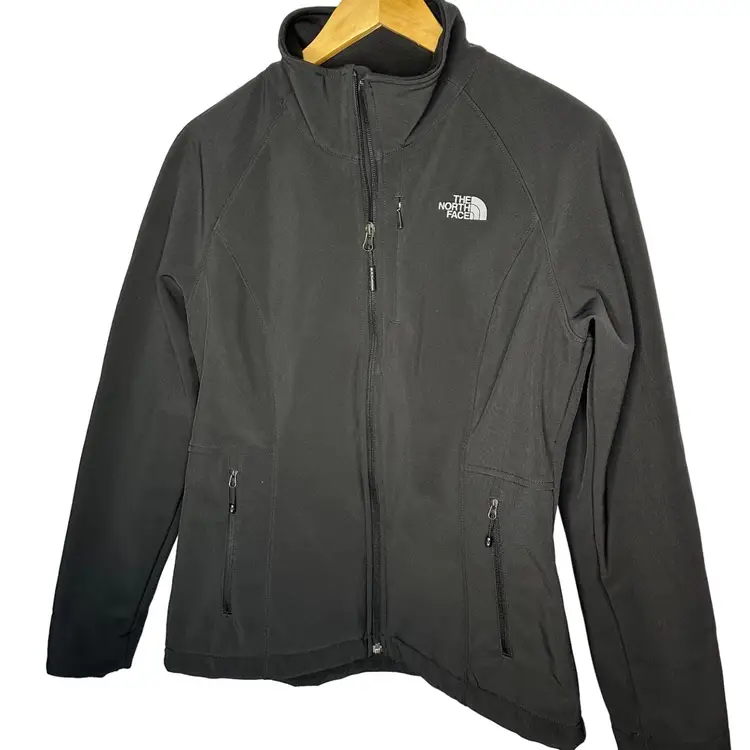 The North Face Women’s Black Zip Up Jacket Med Warmth