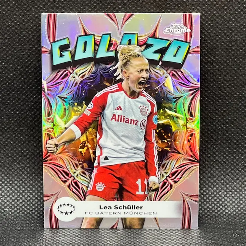 Lea Schuller 2023/24 Topps Chrome UEFA Women Golazo Soccer Card