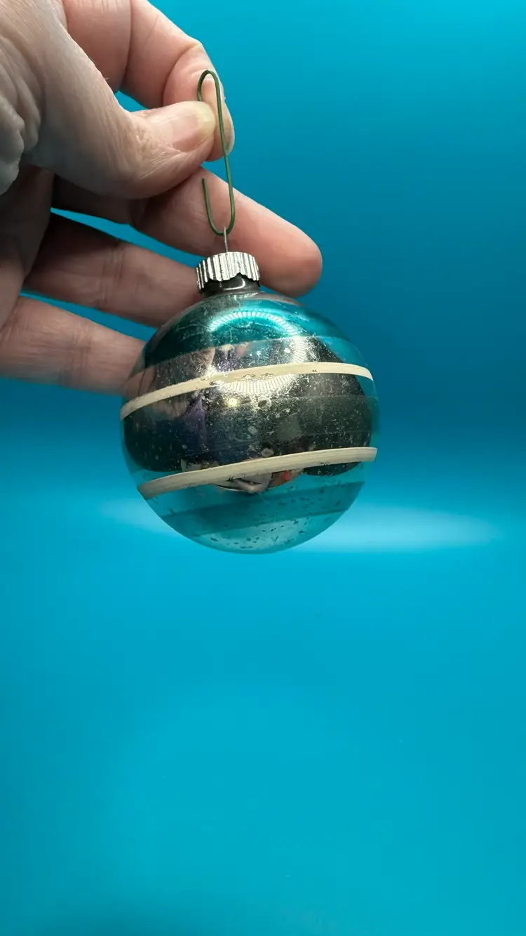 VTG Shiny Brite Mercury Glass Striped Ornaments Silver White & Blue