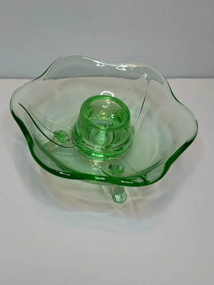 Fenton Lotus Flower Uranium Candle Holder