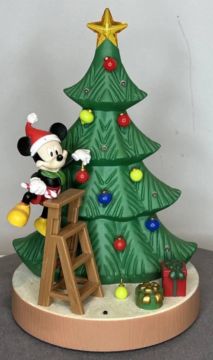 Disney Christmas Animated Mickey Mouse Decorating the Tree Music LED Lights